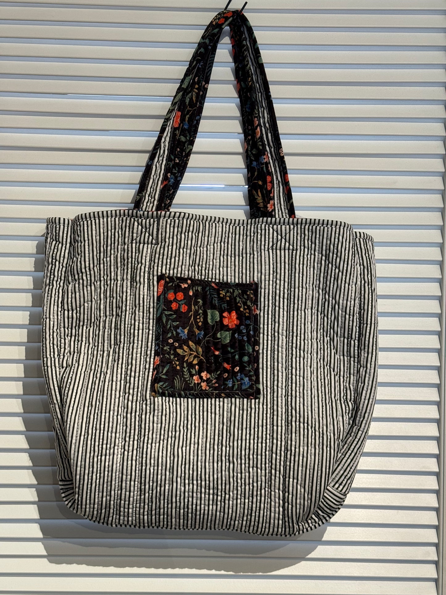 blue/green floral printed velvet tote