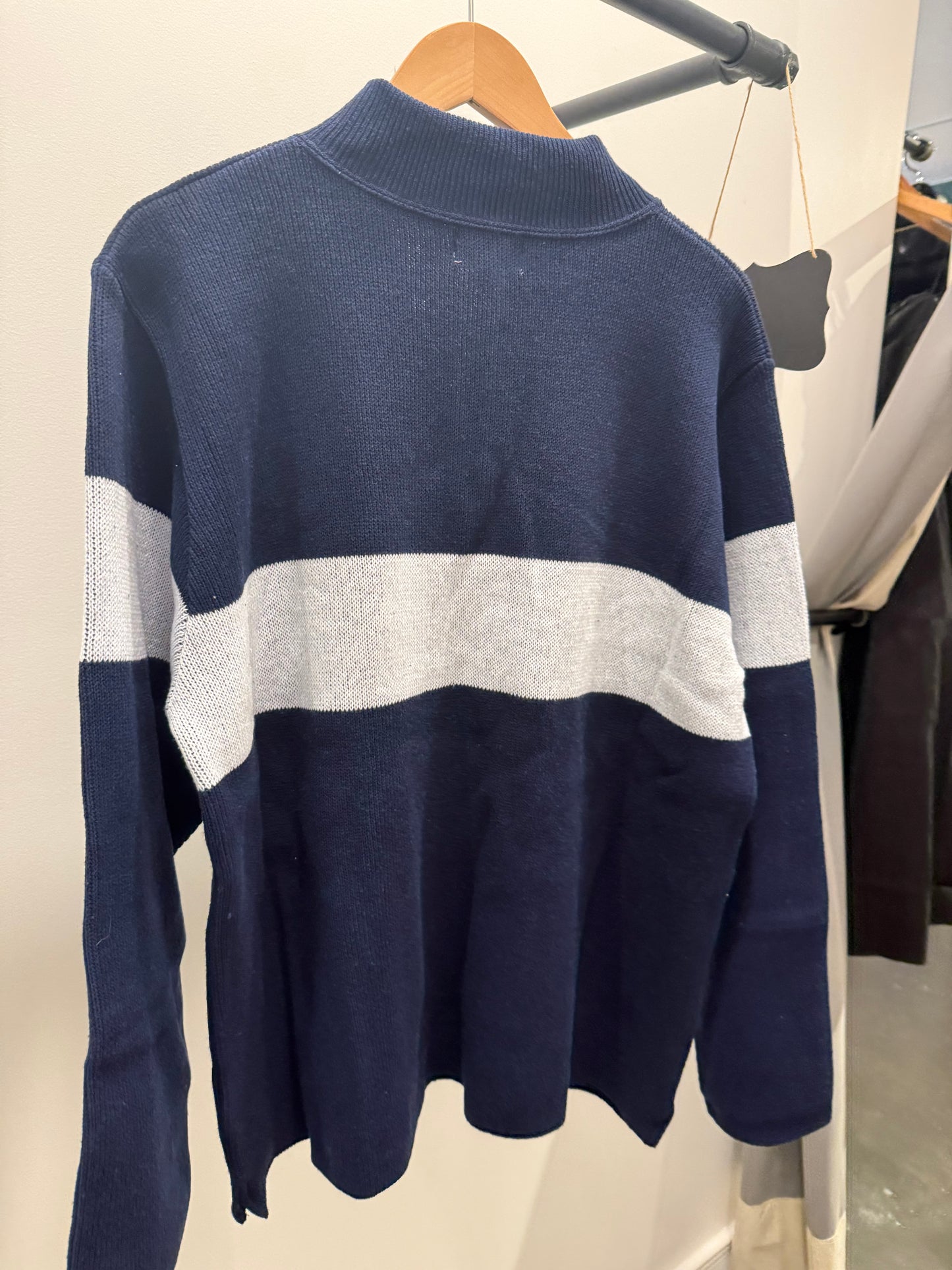 quarter zip sweater-bulldogs