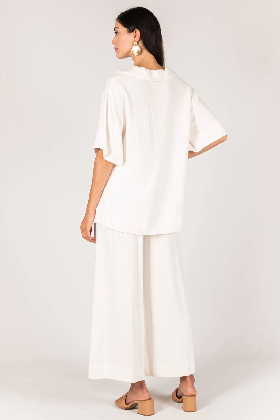 Linen Collared Short Sleeve Top