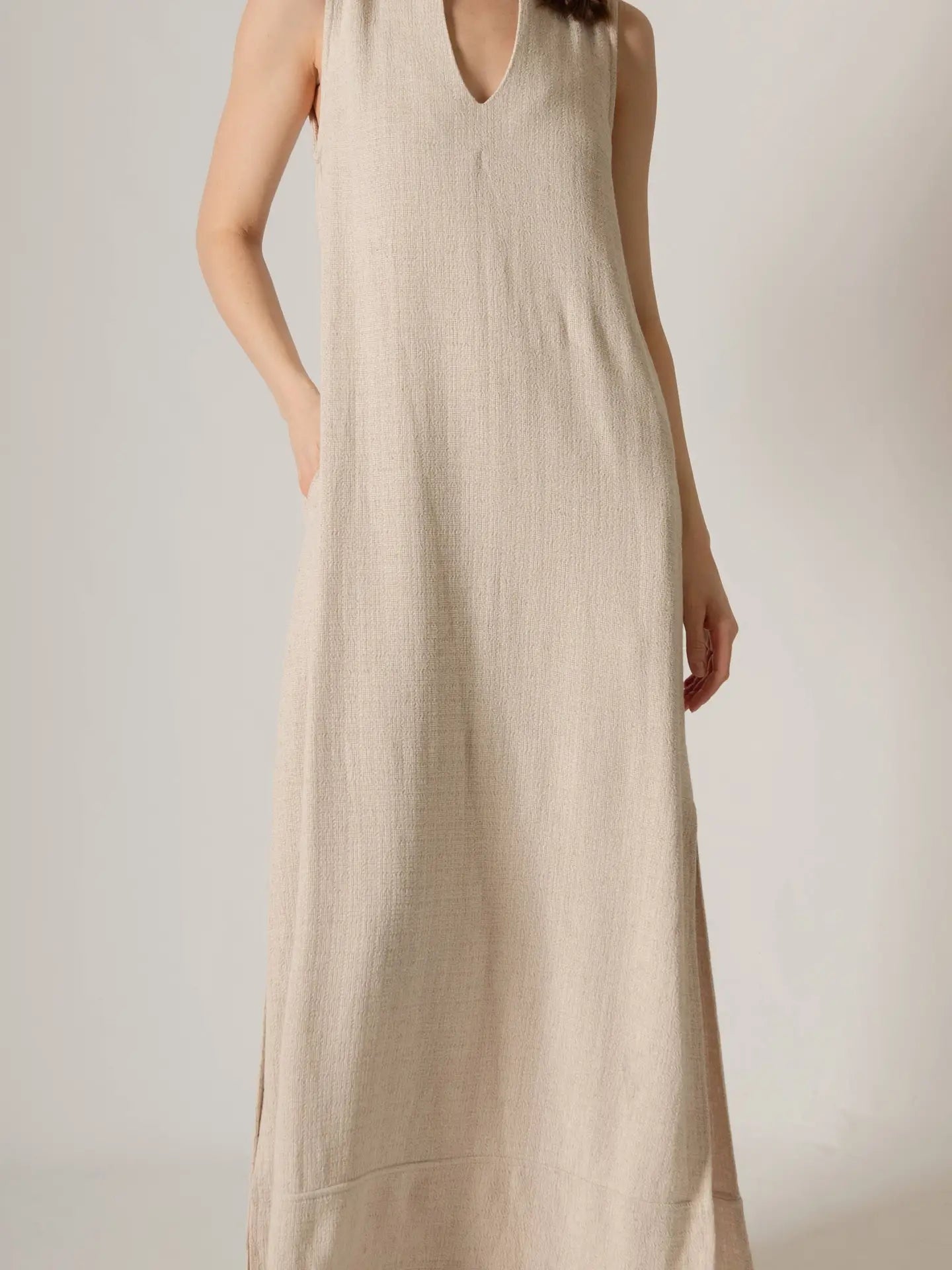 Linen V Neck Sleeveless Maxi Dress