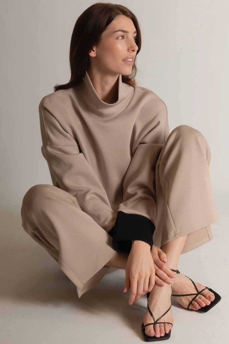 Mochelle two tone top