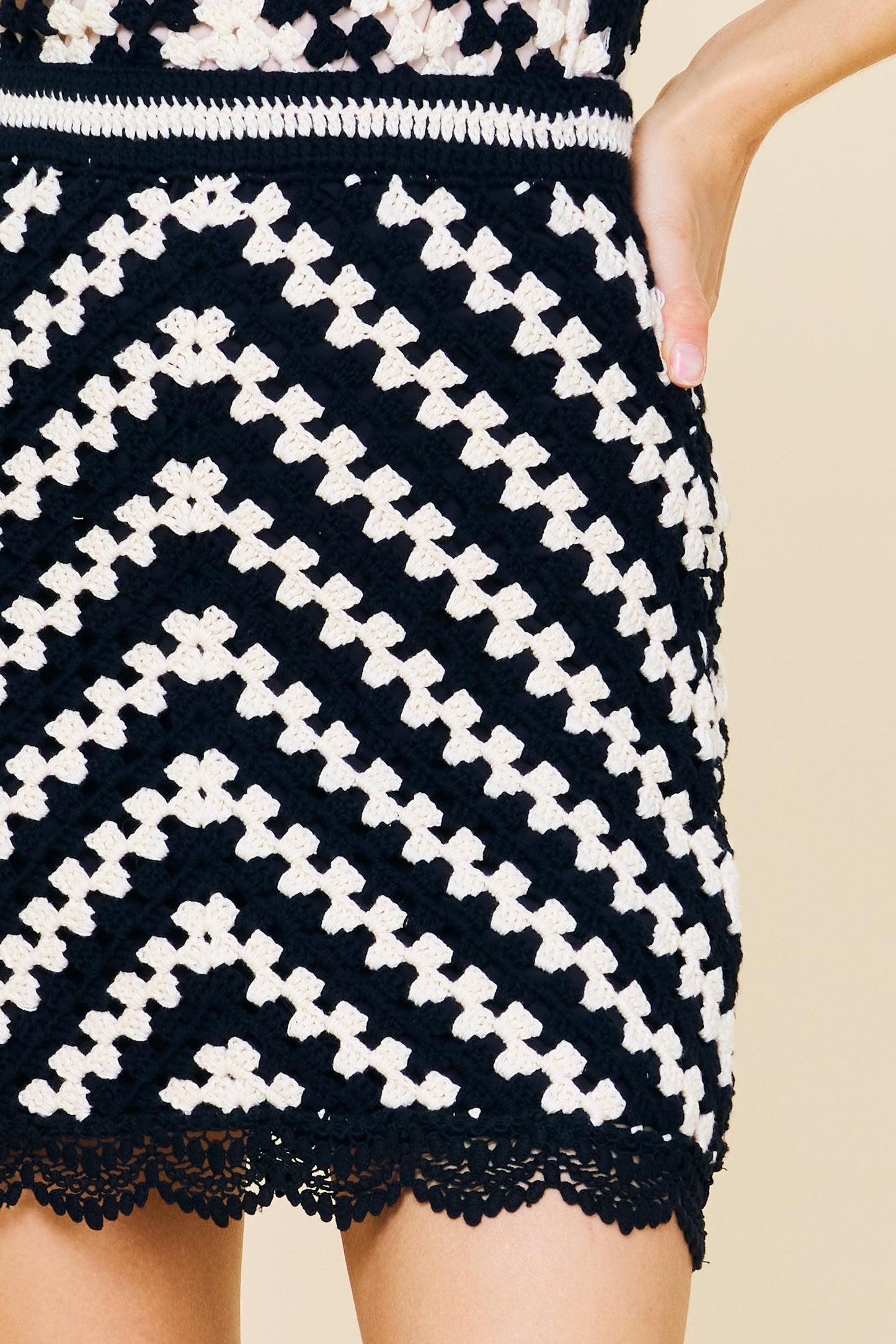 lace trim crochet mini skirt