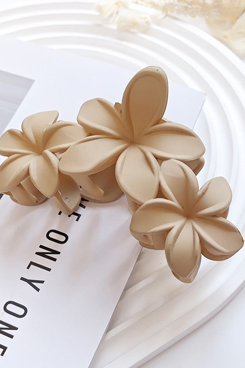 Matte Flower Claw Clip