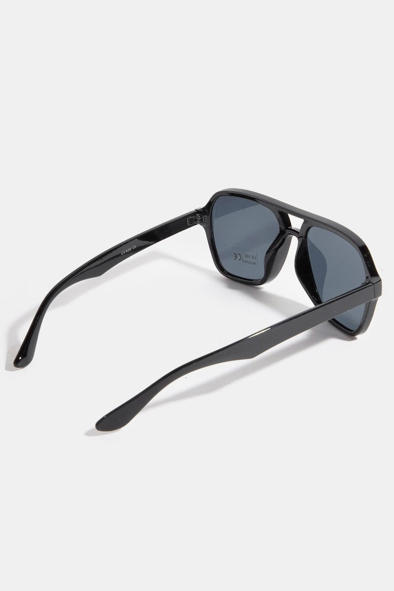 modern plastic aviator frame sunglasses