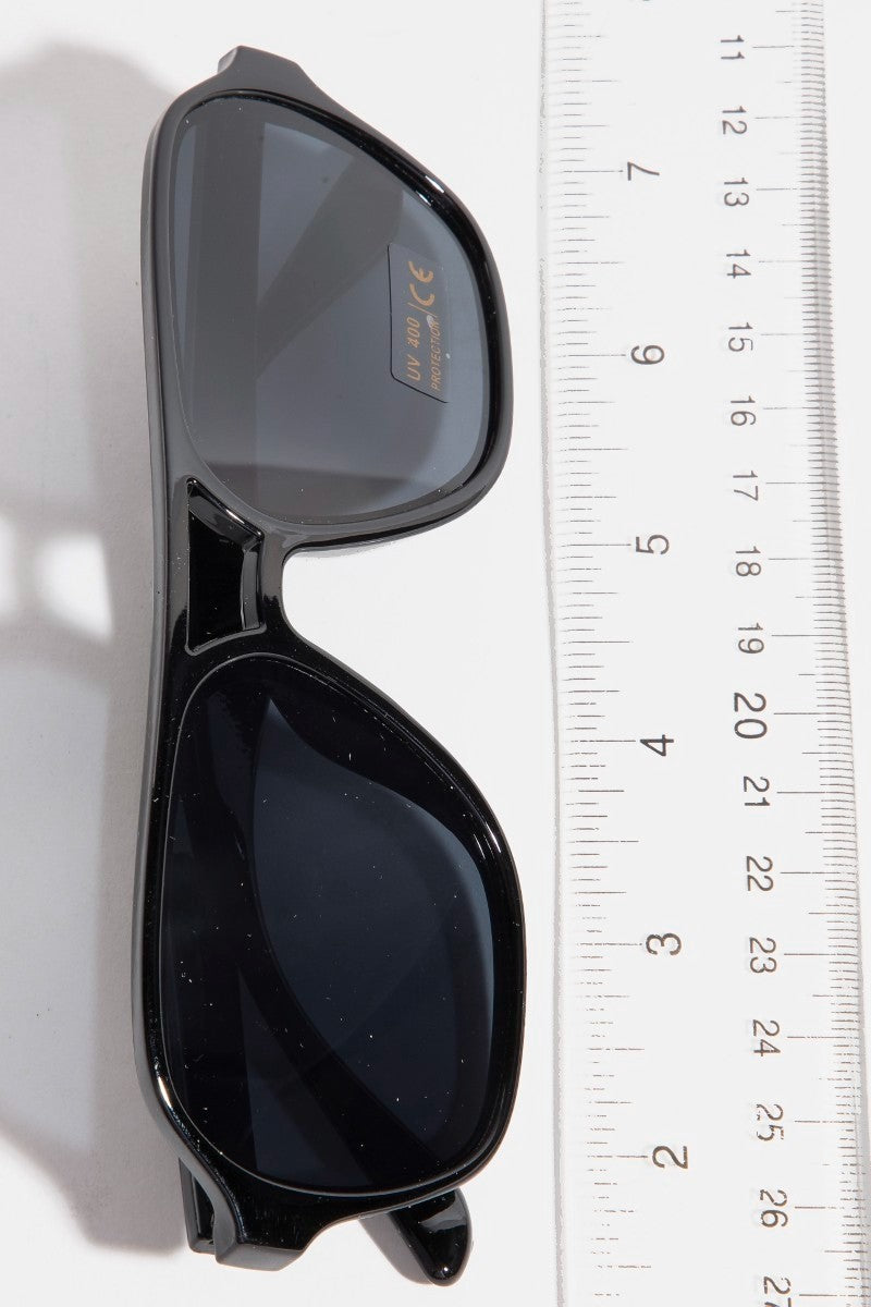 modern plastic aviator frame sunglasses
