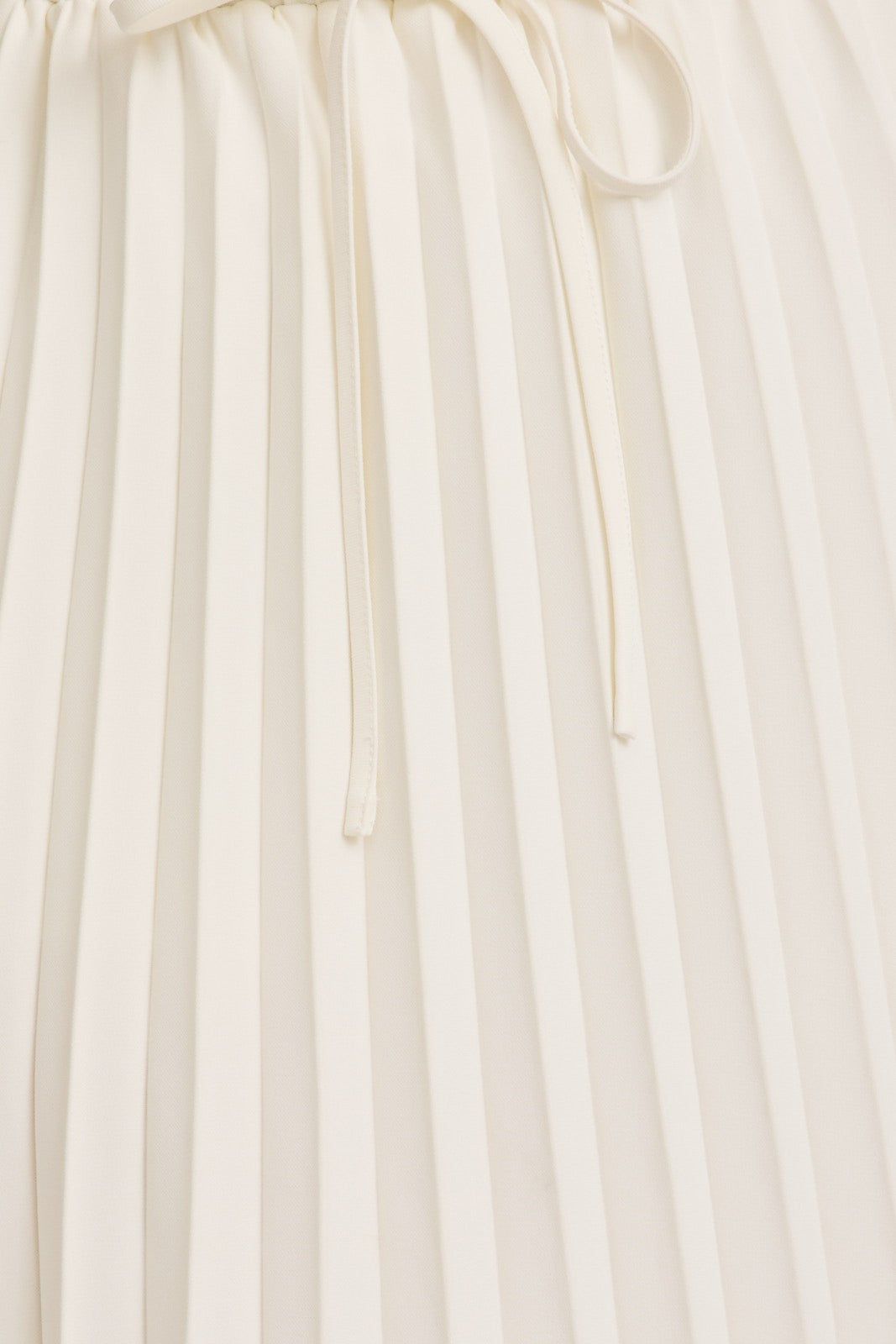 paper bag pleated skirt with shorts-curvy