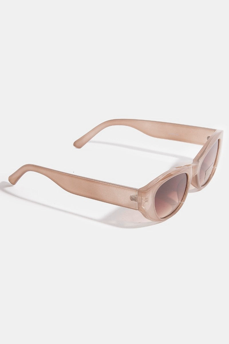 plastic frame oval sunglasses