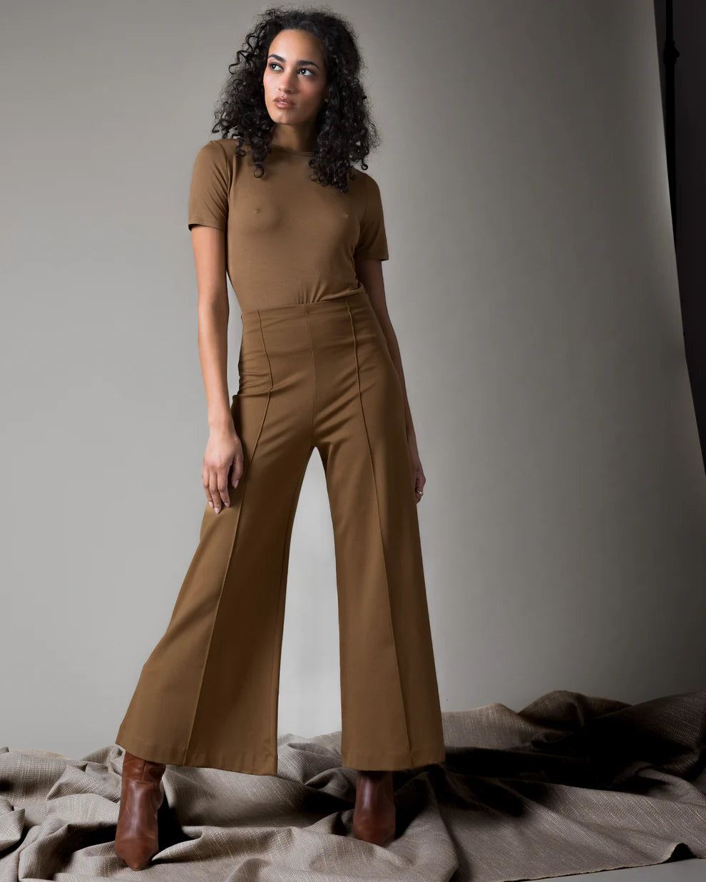 ponte knit wide leg pant-cropped