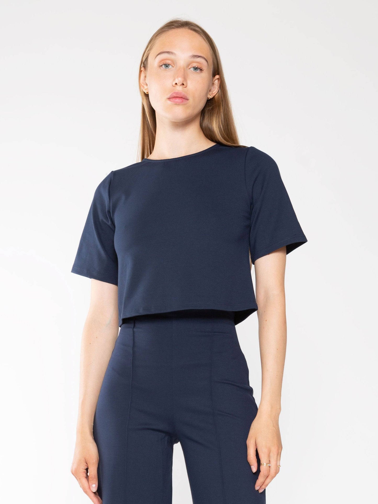 ponte knit short sleeve top-crop