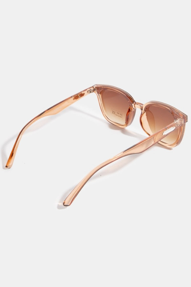 simple square frame sunglasses