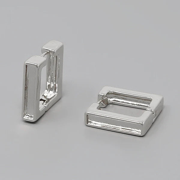 square shape metal hoop earring