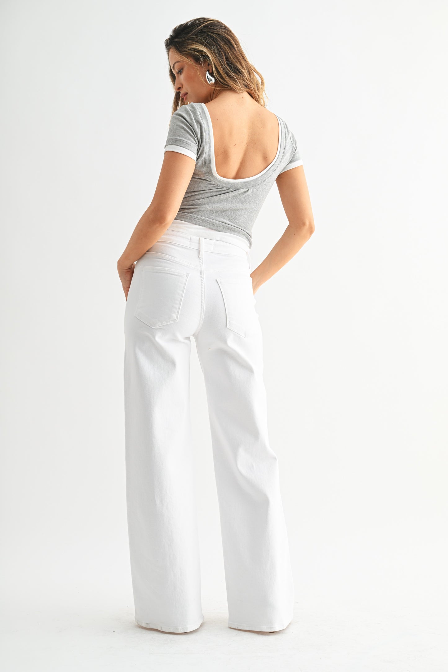 stretchy wide leg