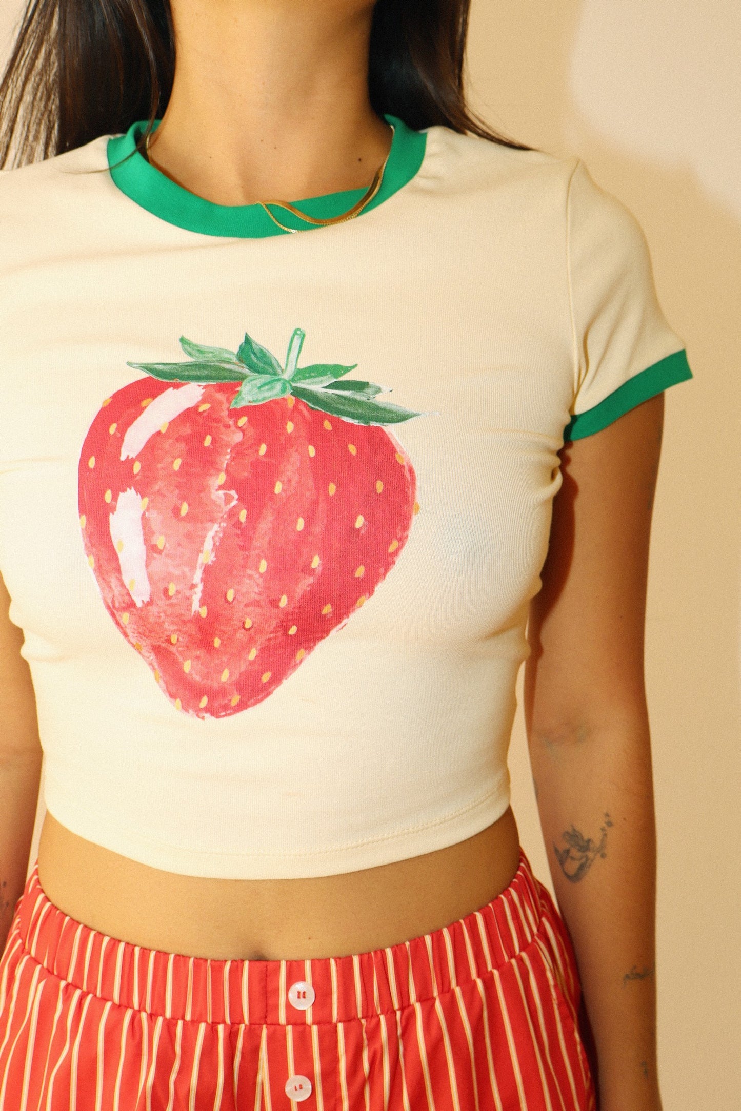 sweet strawberry mini tee