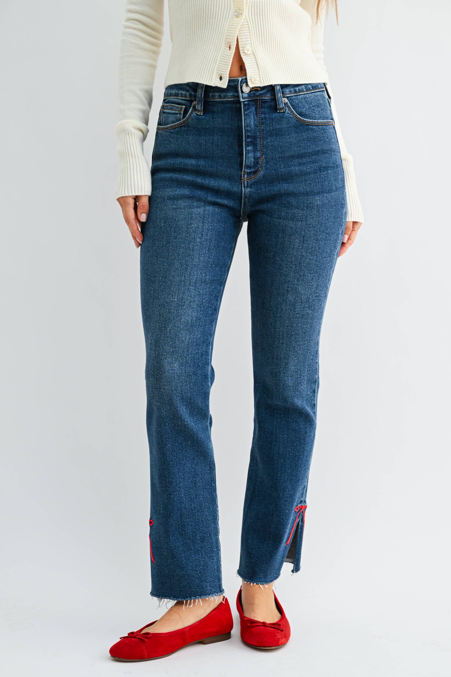 Red Bow Sliced Straight Jean