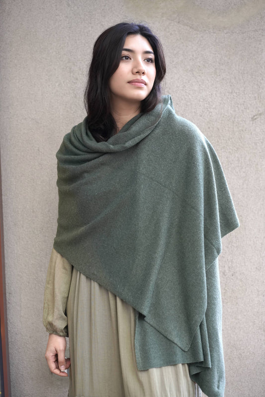 Cashmere Scarf/Wrap Seaweed