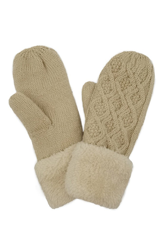 Cable Knit Sherpa Mittens