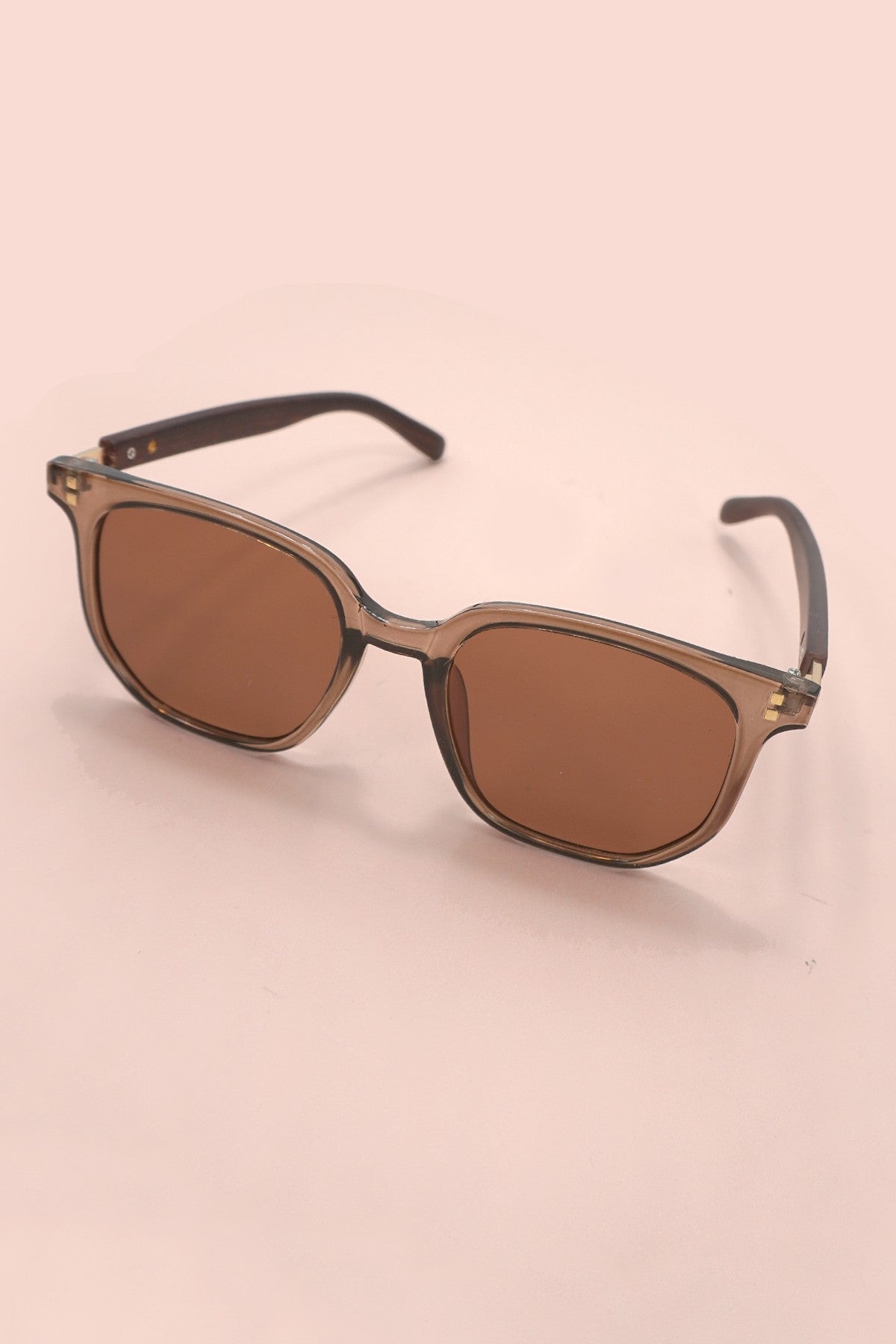 retro frame sunglasses