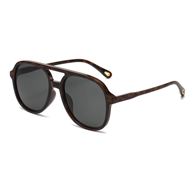 classic oversized frame sunglasses