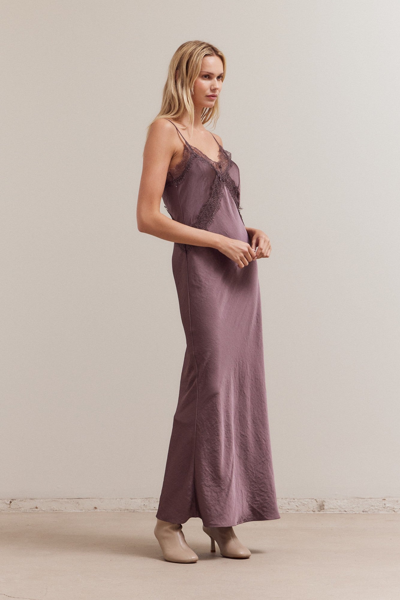 Lace Detailed Maxi Satin Dress