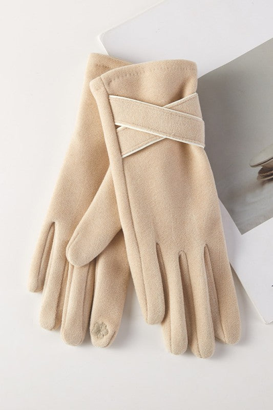 Criss-Cross Accent Winter Gloves