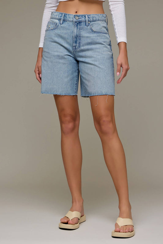baggy shorts