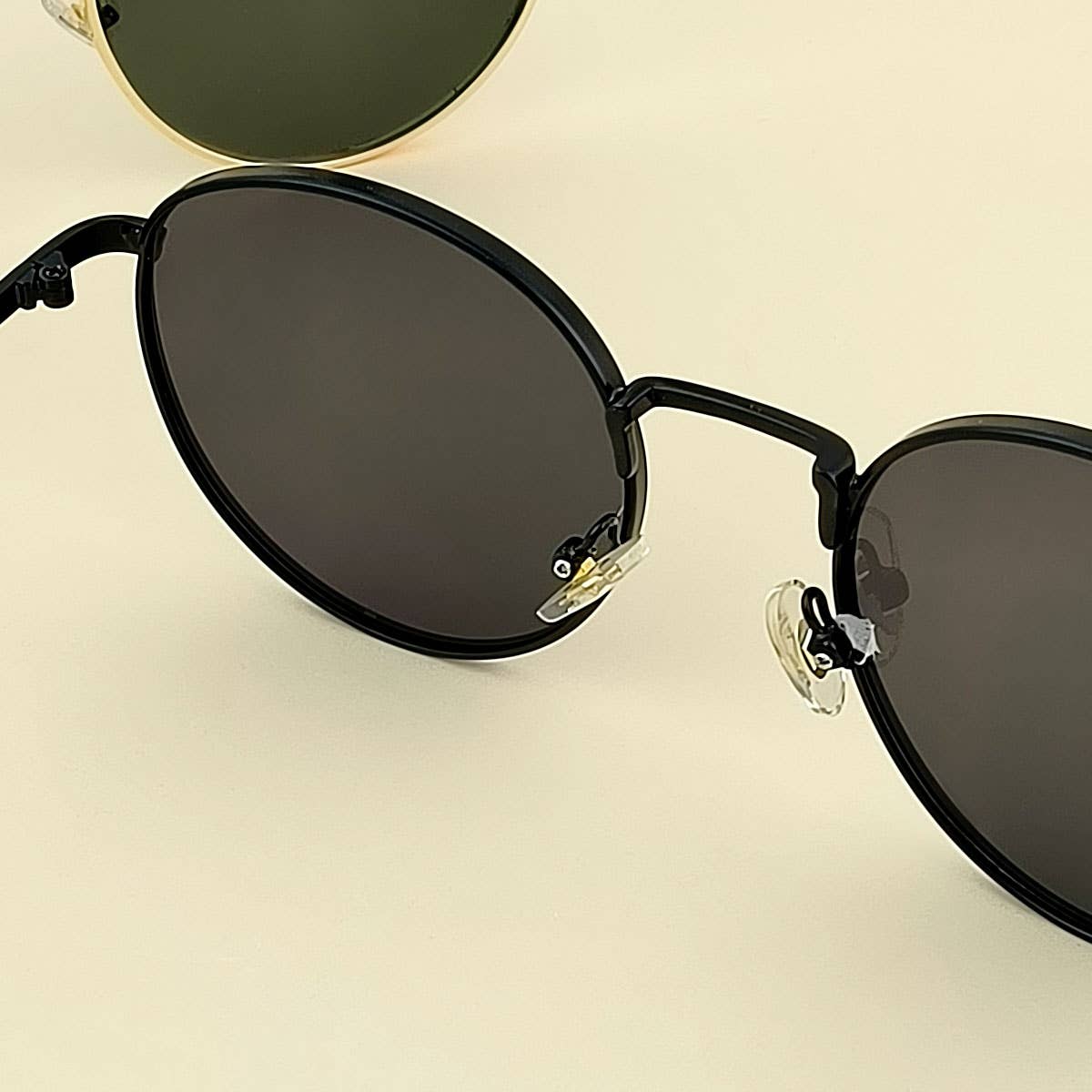 FASHION ROUND SUNGLASSES