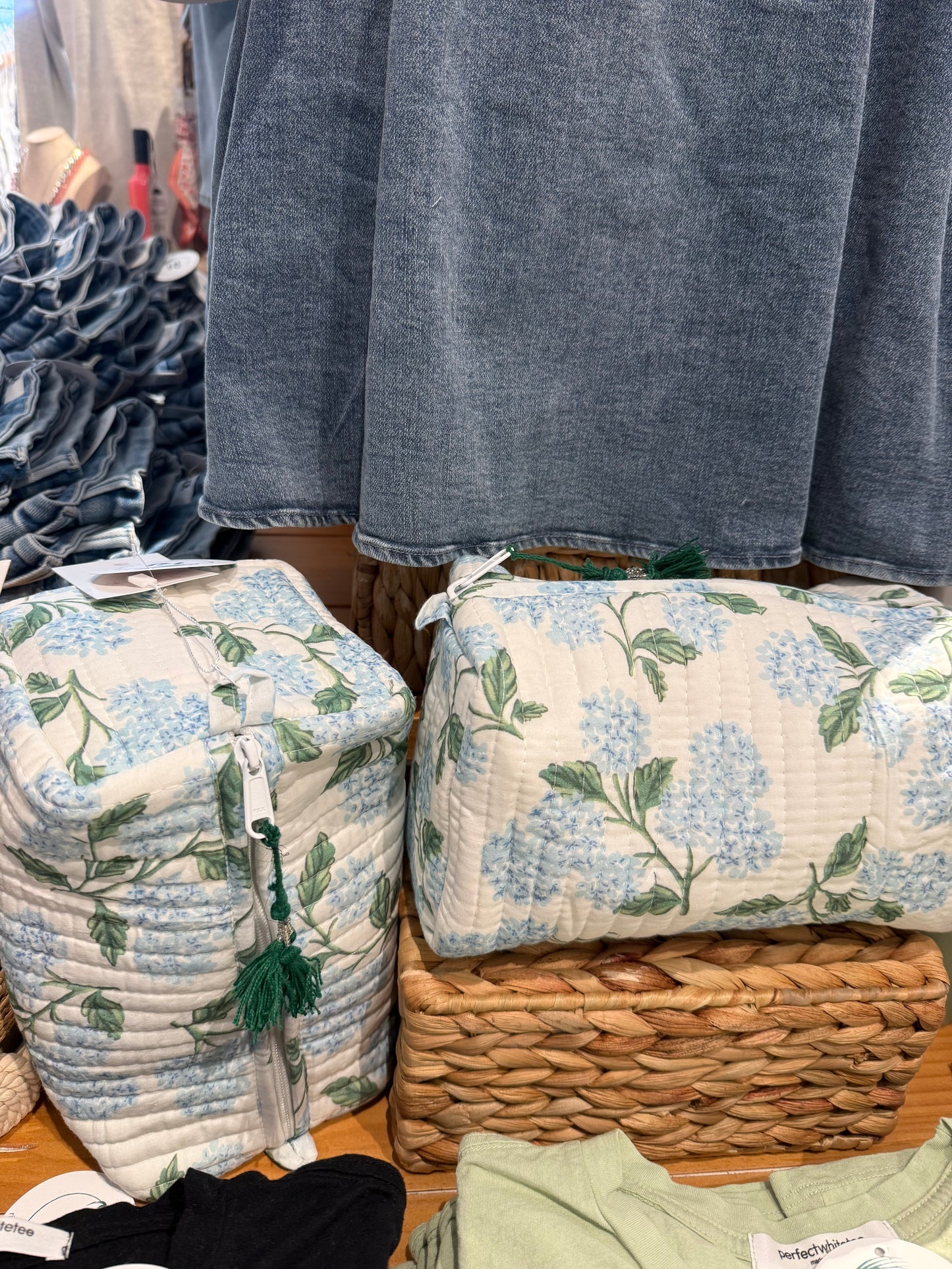 Hydrangea printed pouch
