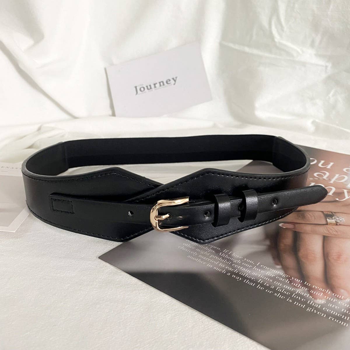 HIGHLY ELASTIC WIDE-BRIMMED FASHIONABLE BELT