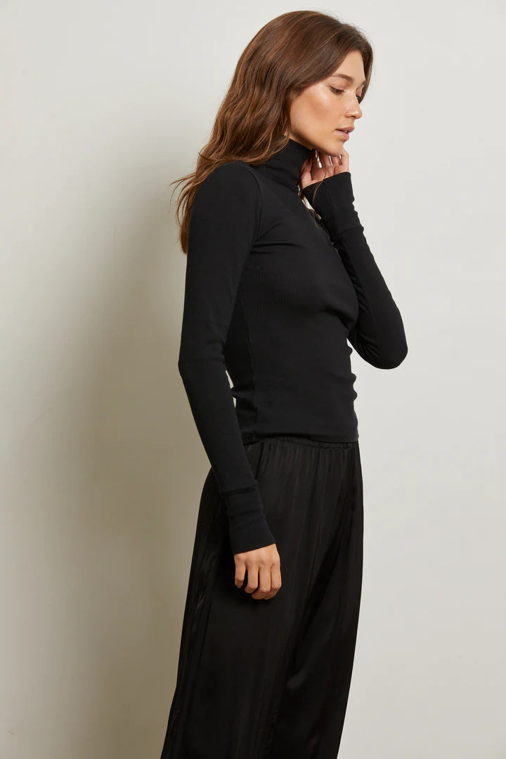 Hayden Rib Turtleneck