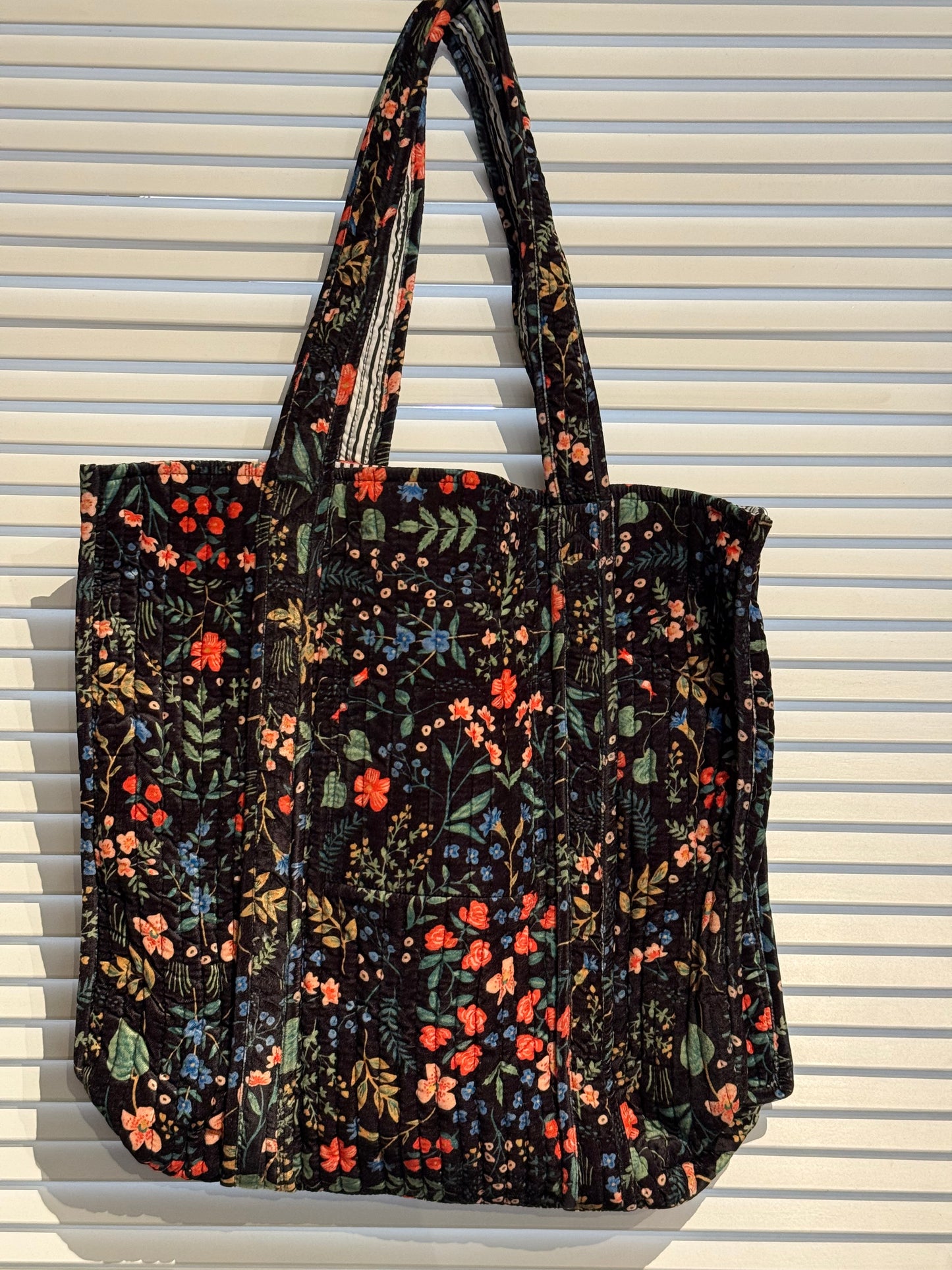 blue/green floral printed velvet tote