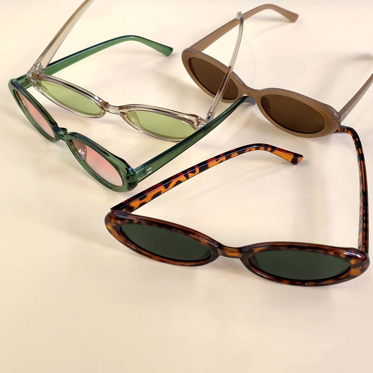 RETRO SMALL OVAL FRAME SUNGLASSES