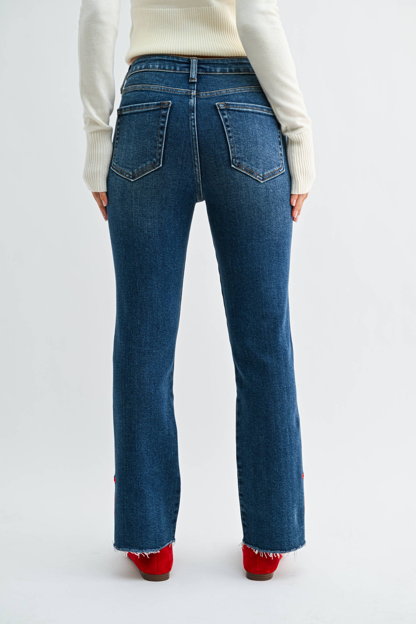 Red Bow Sliced Straight Jean