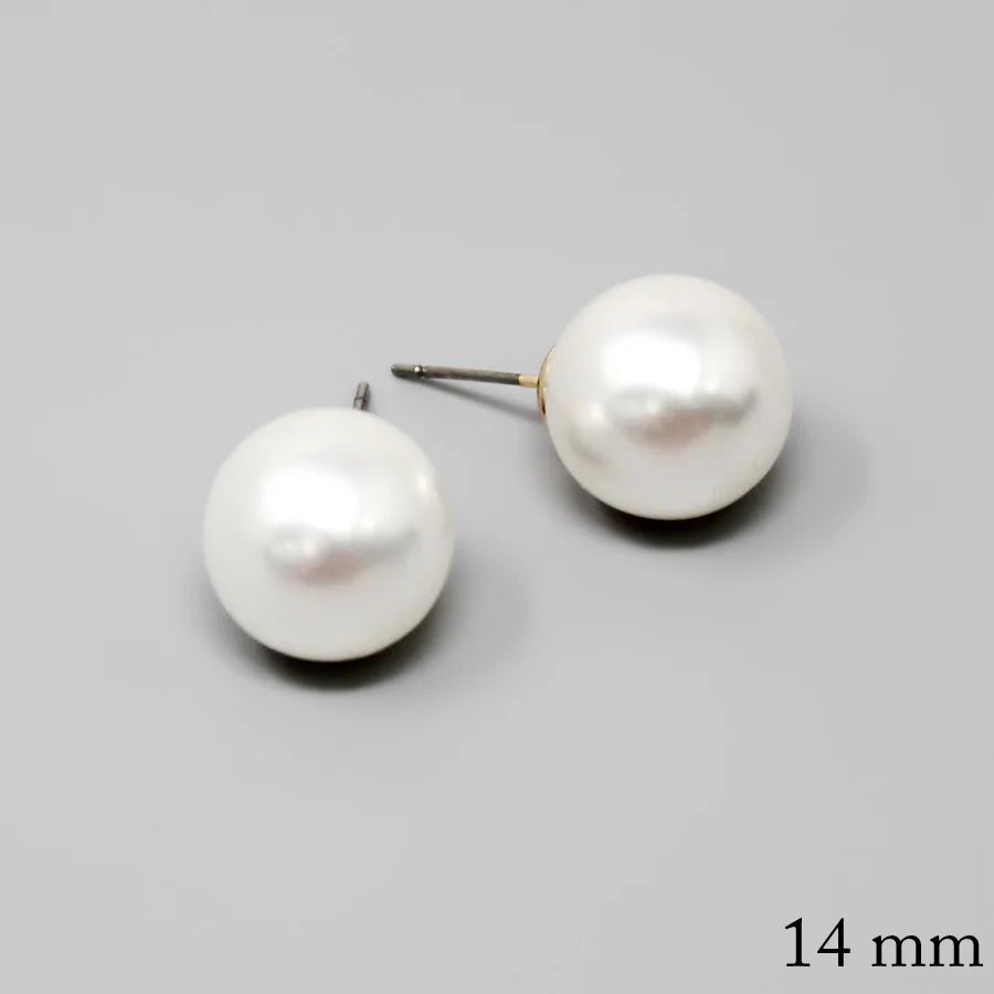 Basic Pearl Stud Earrings - 14 mm