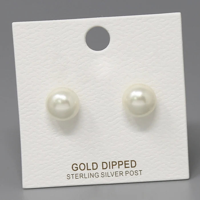 Flattened Pearl Stud Earrings (8 MM)