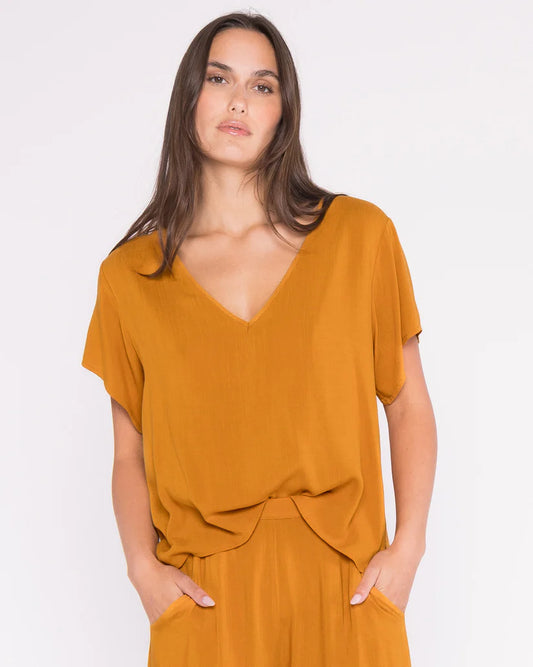 Linen everyday t-shirt