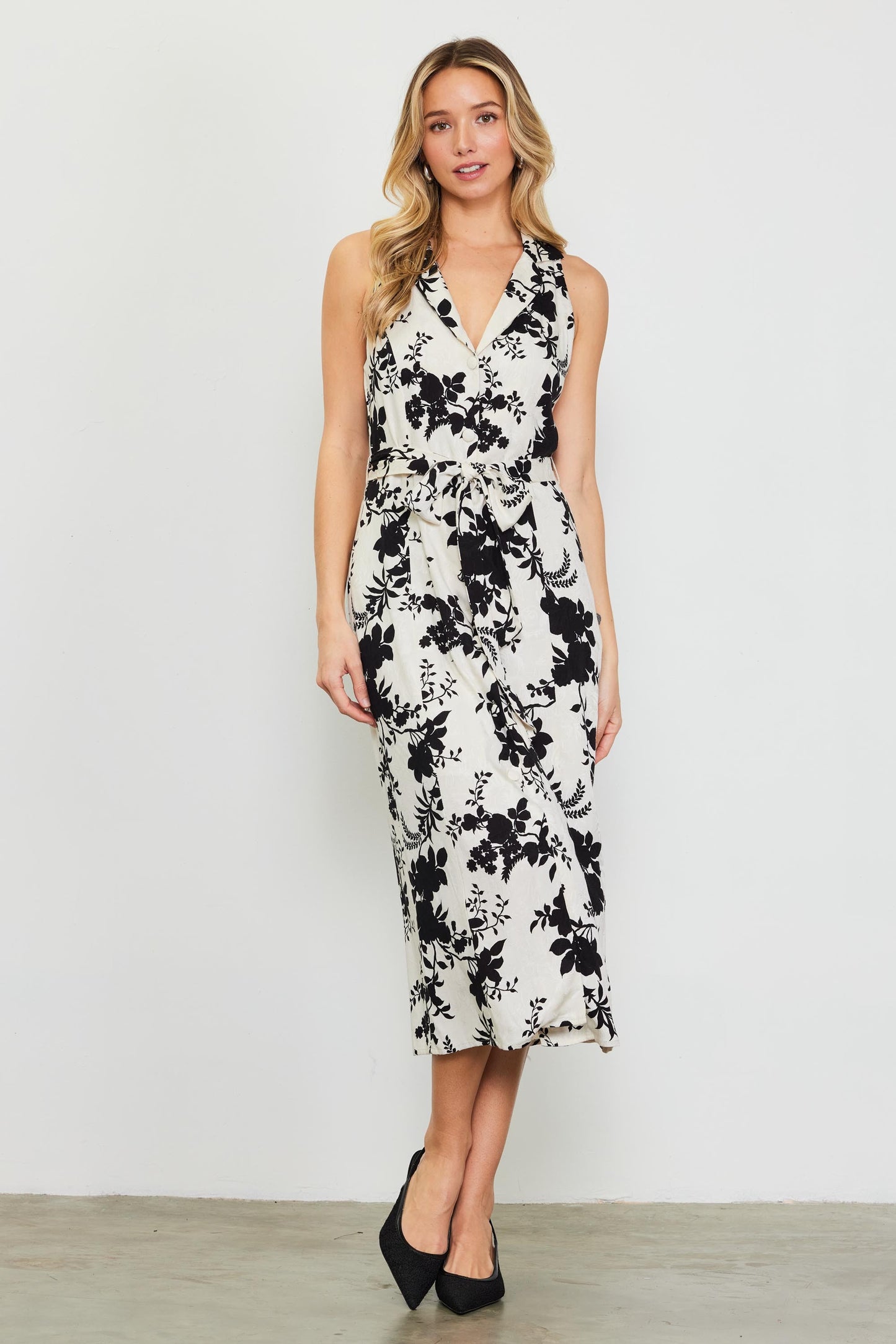 b&w printed sleeveless dress