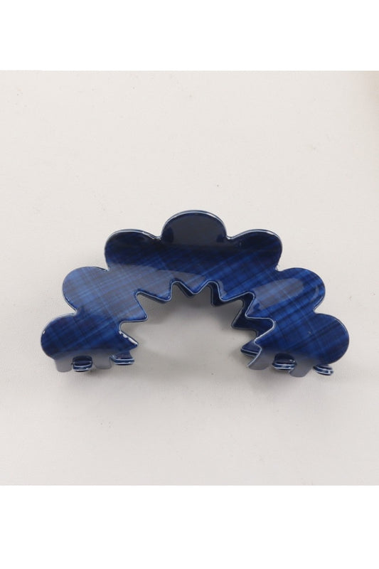 Wavy Porcelain Claw Clip