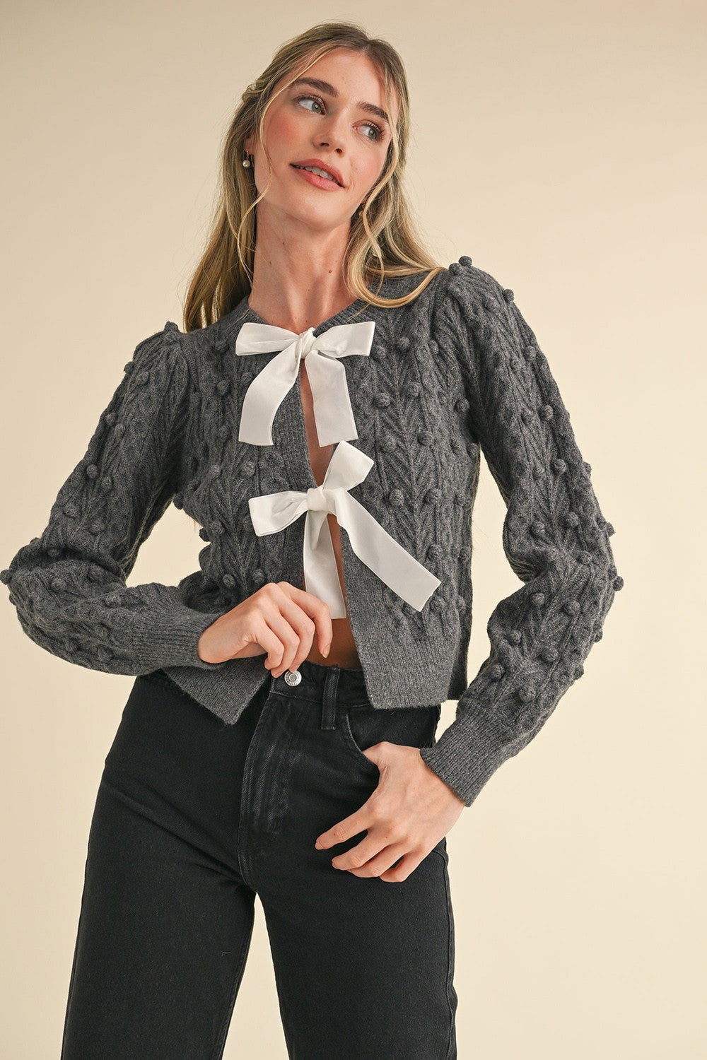 bow cardi