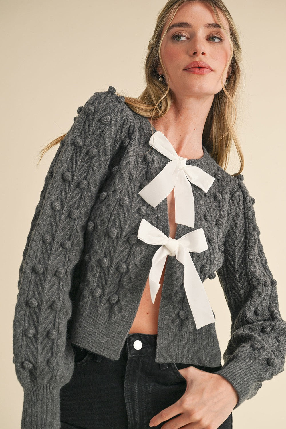 bow cardi