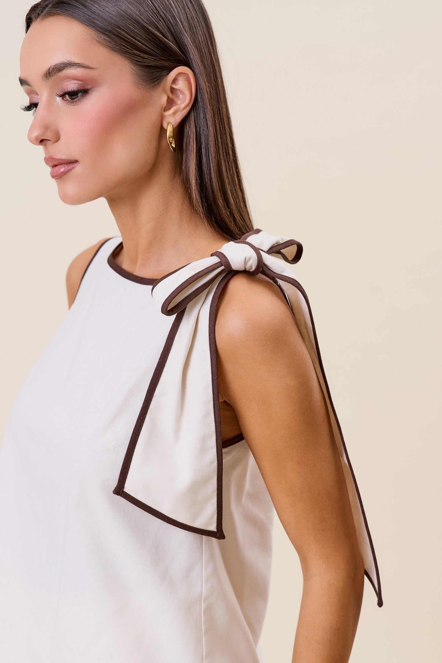bow shoulder top