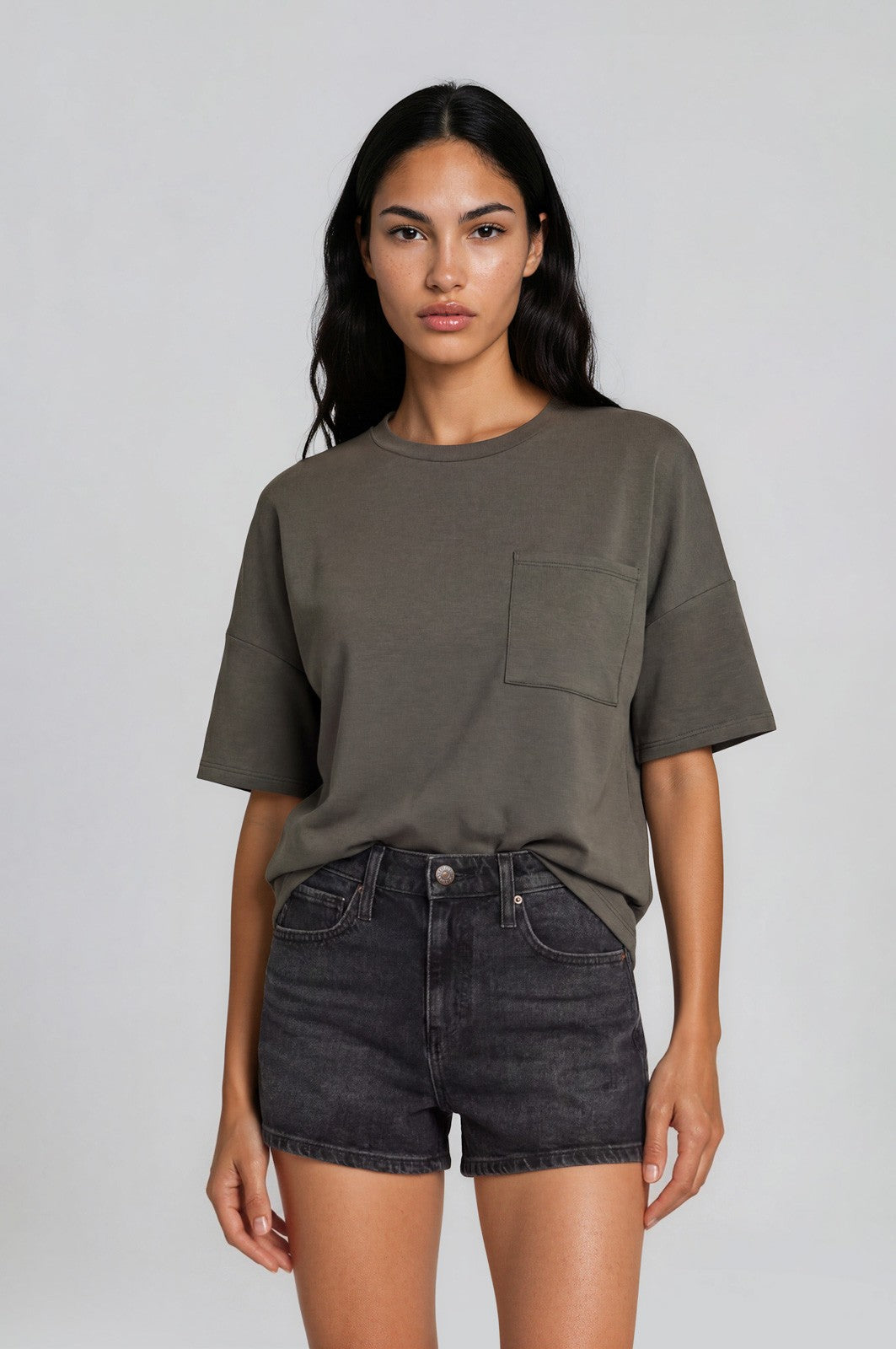 crew neck short sleeve pocketed scuba top