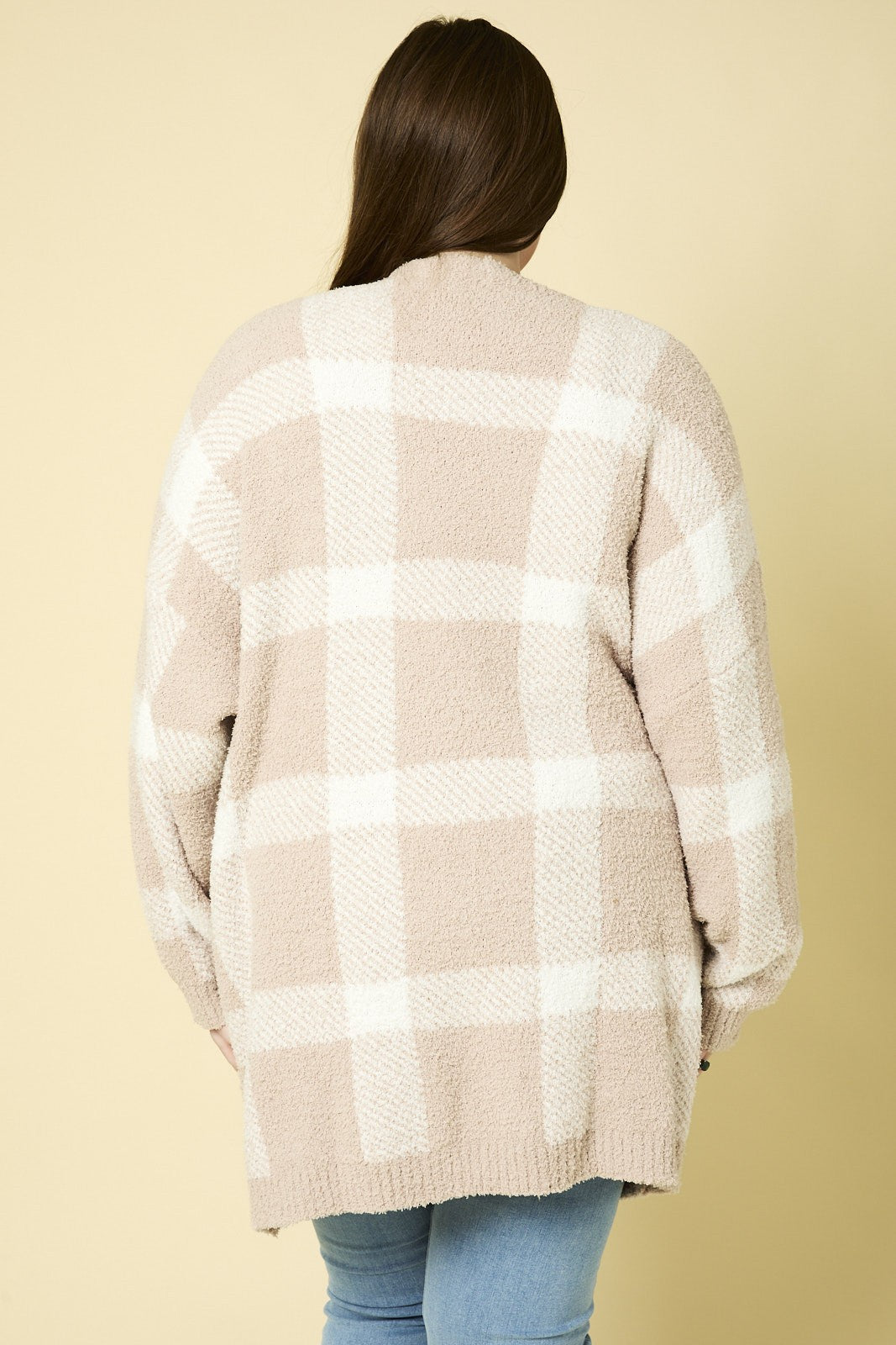 cuddle season plaid cardi-curvy