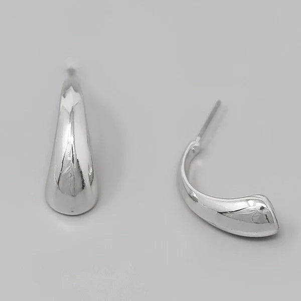curved teardrop metal earrings