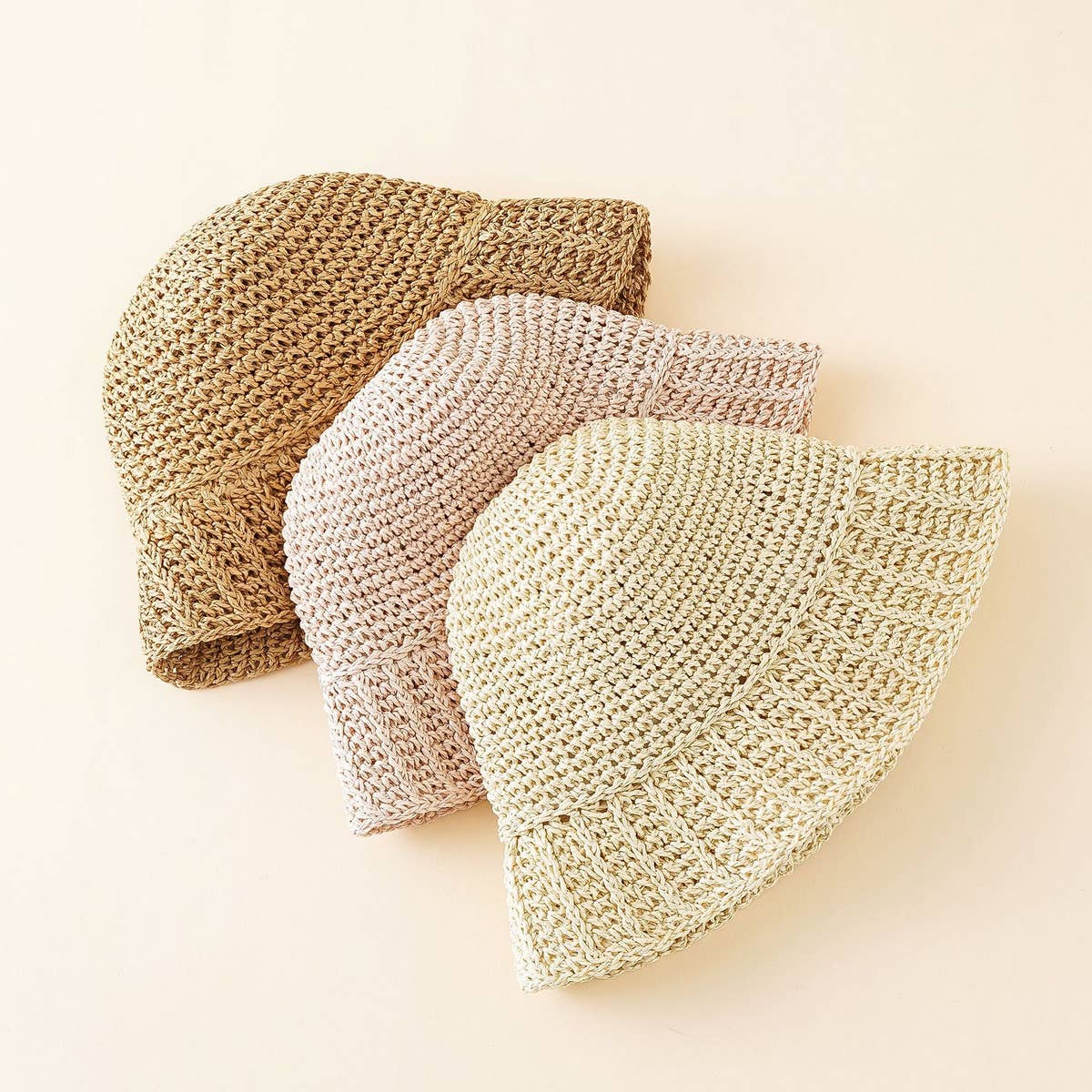 STRAW BUCKET HAT