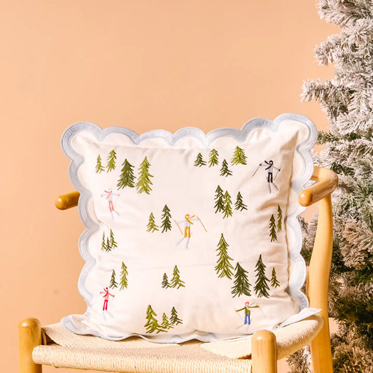 Throw Pillow-Aprés Ski