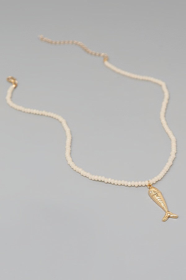 fish pendant beaded necklace