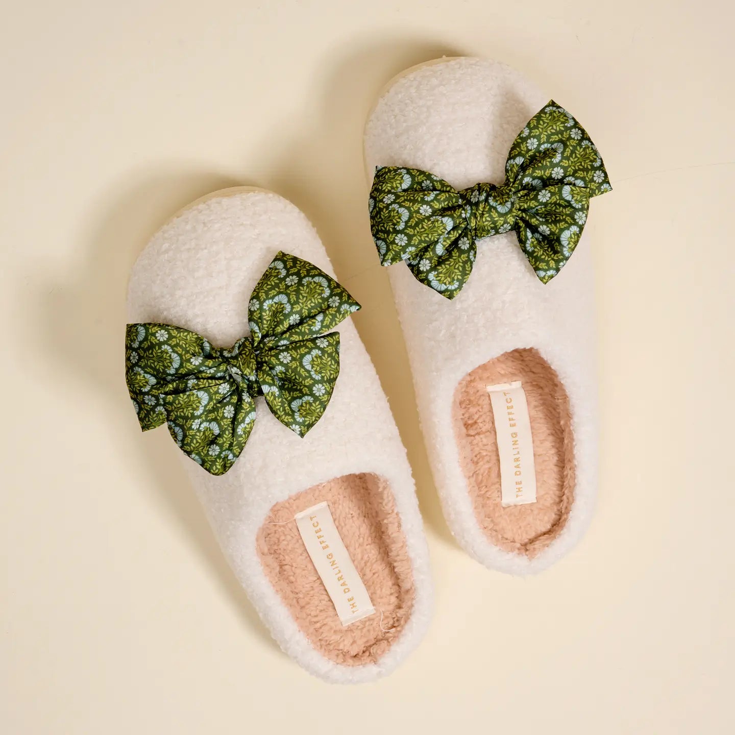 fuzzy flippers-betty bow everbloom forest green