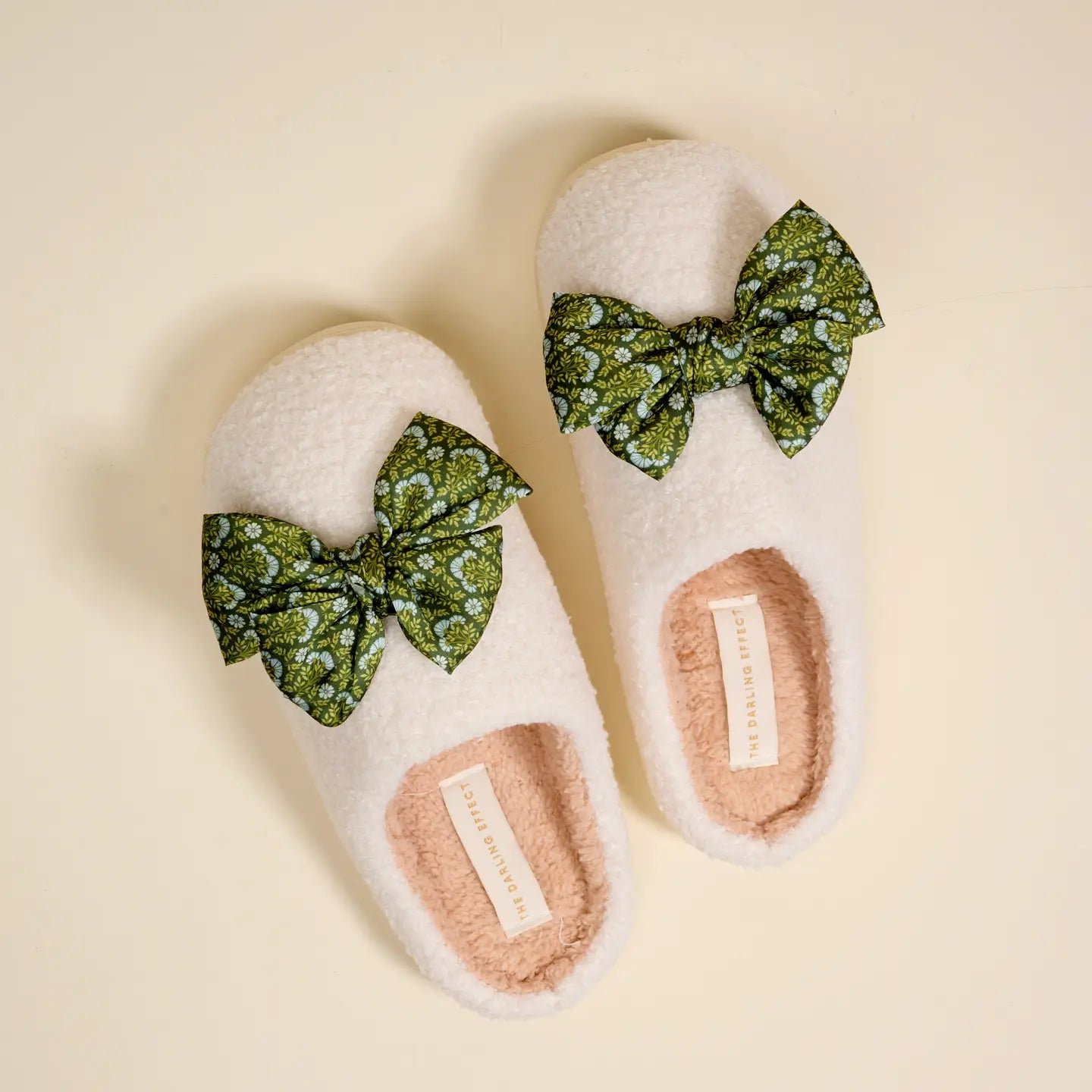 fuzzy flippers-betty bow everbloom forest green