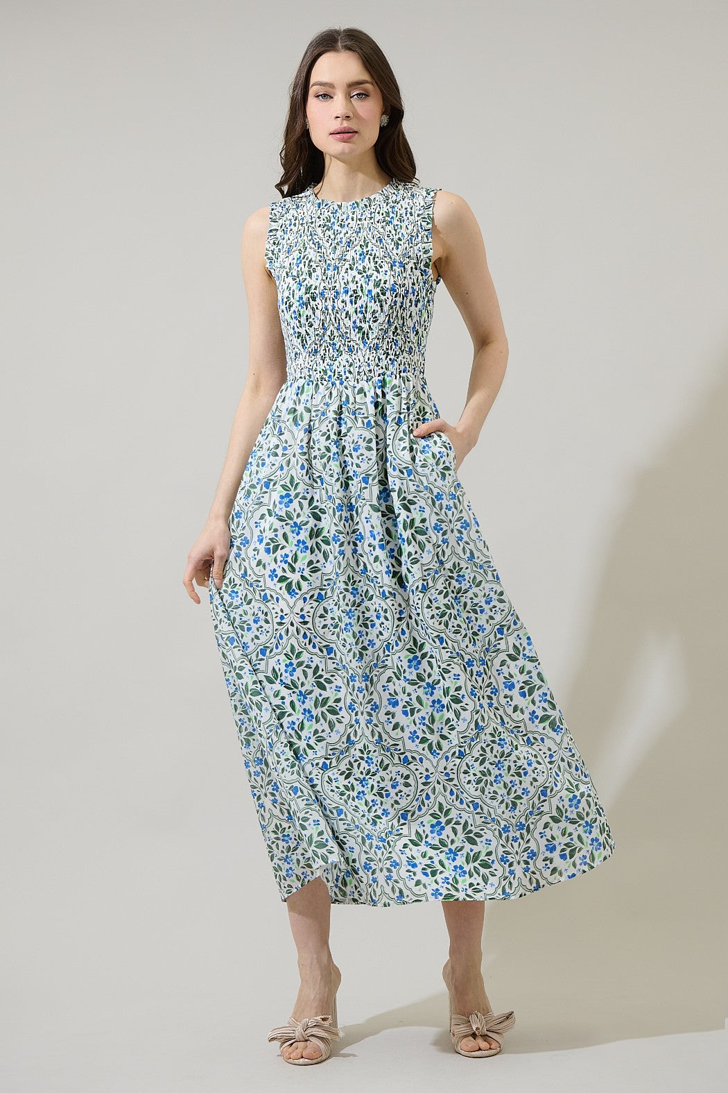 hilo floral smocked midi dress