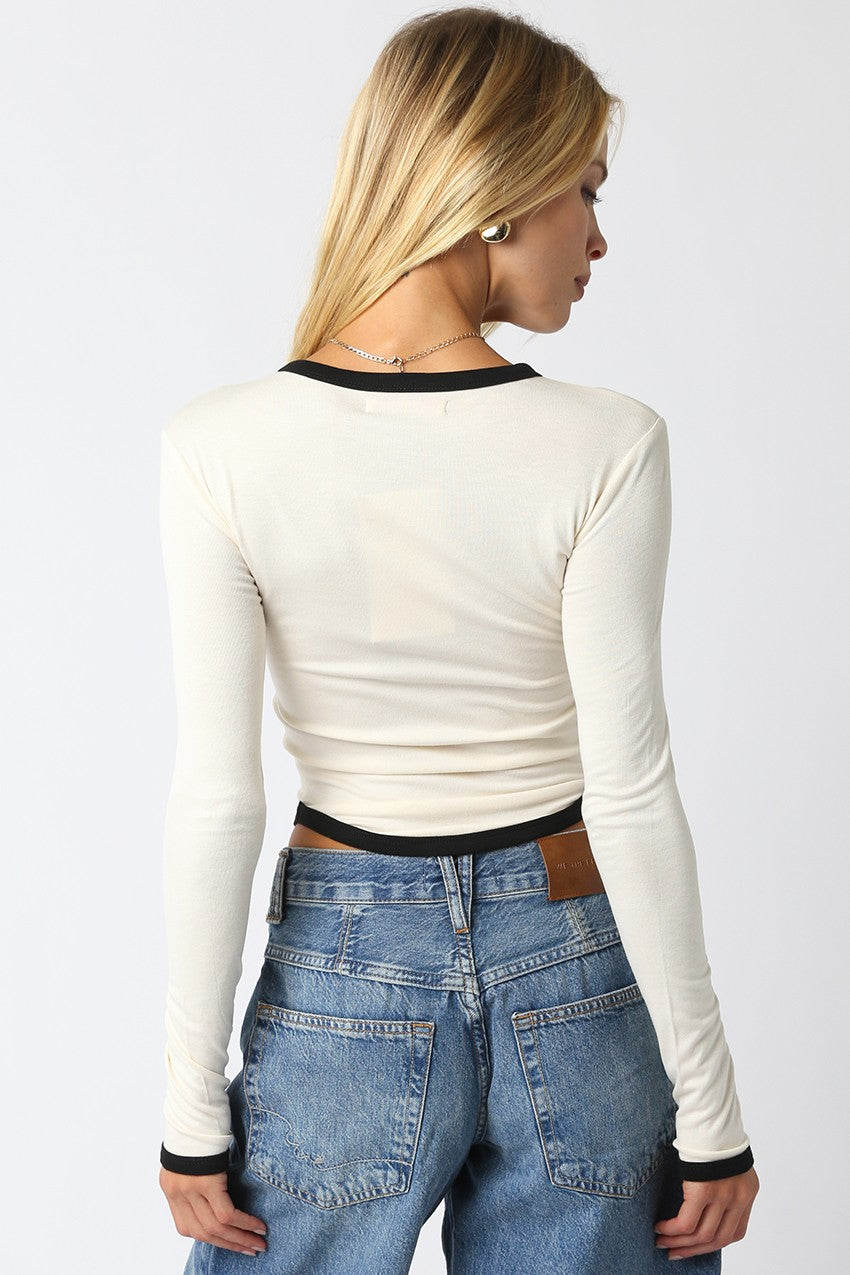 kendall contrast trim top
